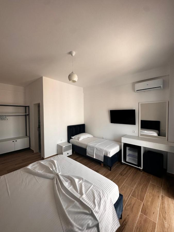 Hotel Belle Vue 卡萨米尔 外观 照片