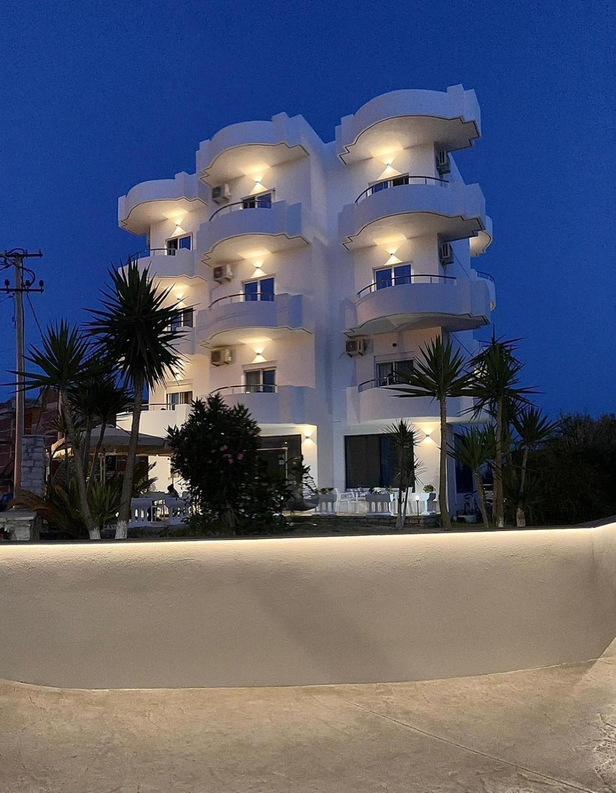 Hotel Belle Vue 卡萨米尔 外观 照片